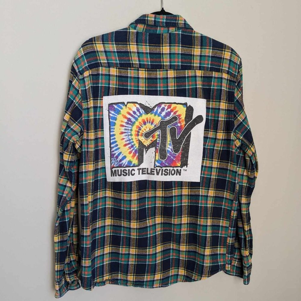MTV Music Television Tie Dye Band Custom Flannel Button Down Shirt Sz M